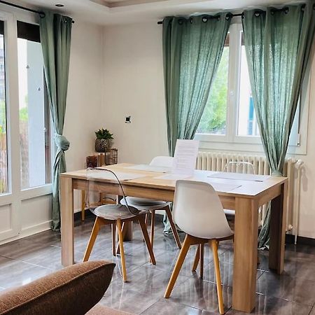 Appartement Proche Centre Ville Avec Parking Gratuit Annecy Exterior foto