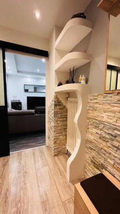 Appartement Proche Centre Ville Avec Parking Gratuit Annecy Exterior foto